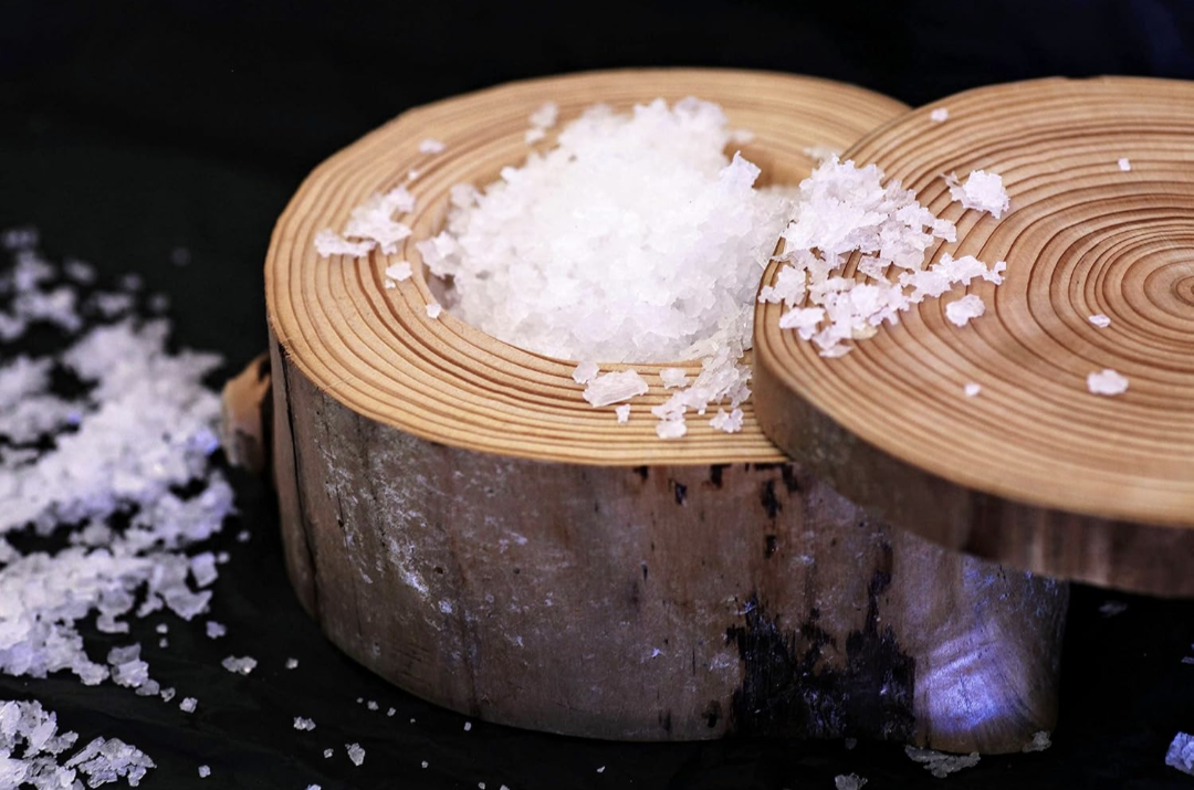 VANCOUVER ISLAND SEA SALT
FLAKE SEA SALT (250G)
