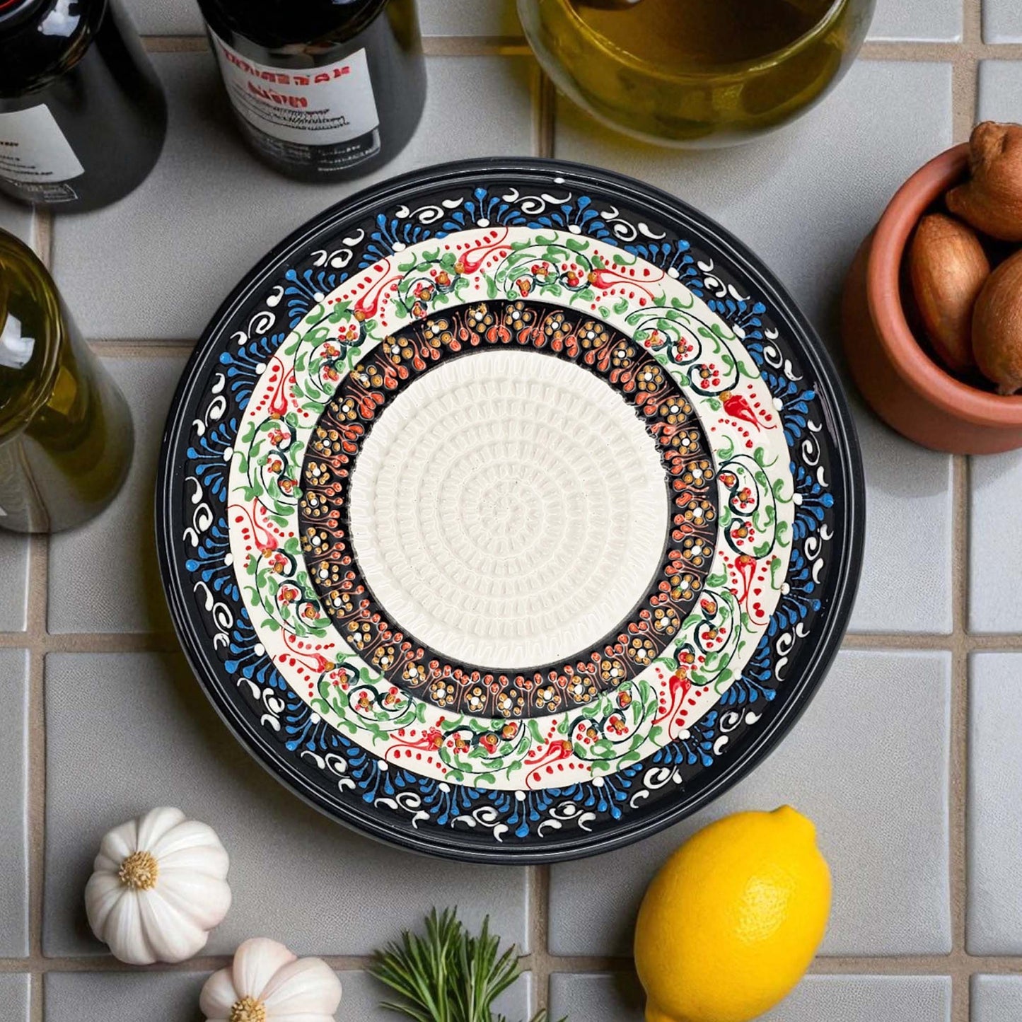 EVANLIFE Garlic Grater Bowl, Whirlpool Bloom Design Grater Plate, 7" Ceramic Garlic Grinder Bowl: With Brush