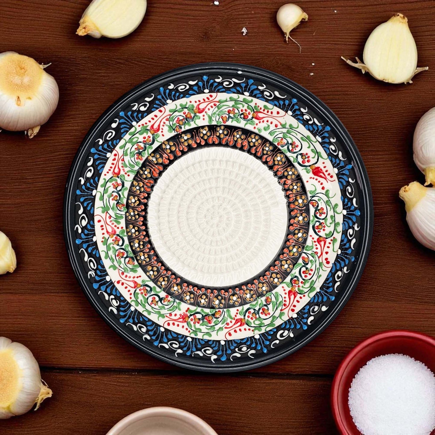EVANLIFE Garlic Grater Bowl, Whirlpool Bloom Design Grater Plate, 7" Ceramic Garlic Grinder Bowl: With Brush