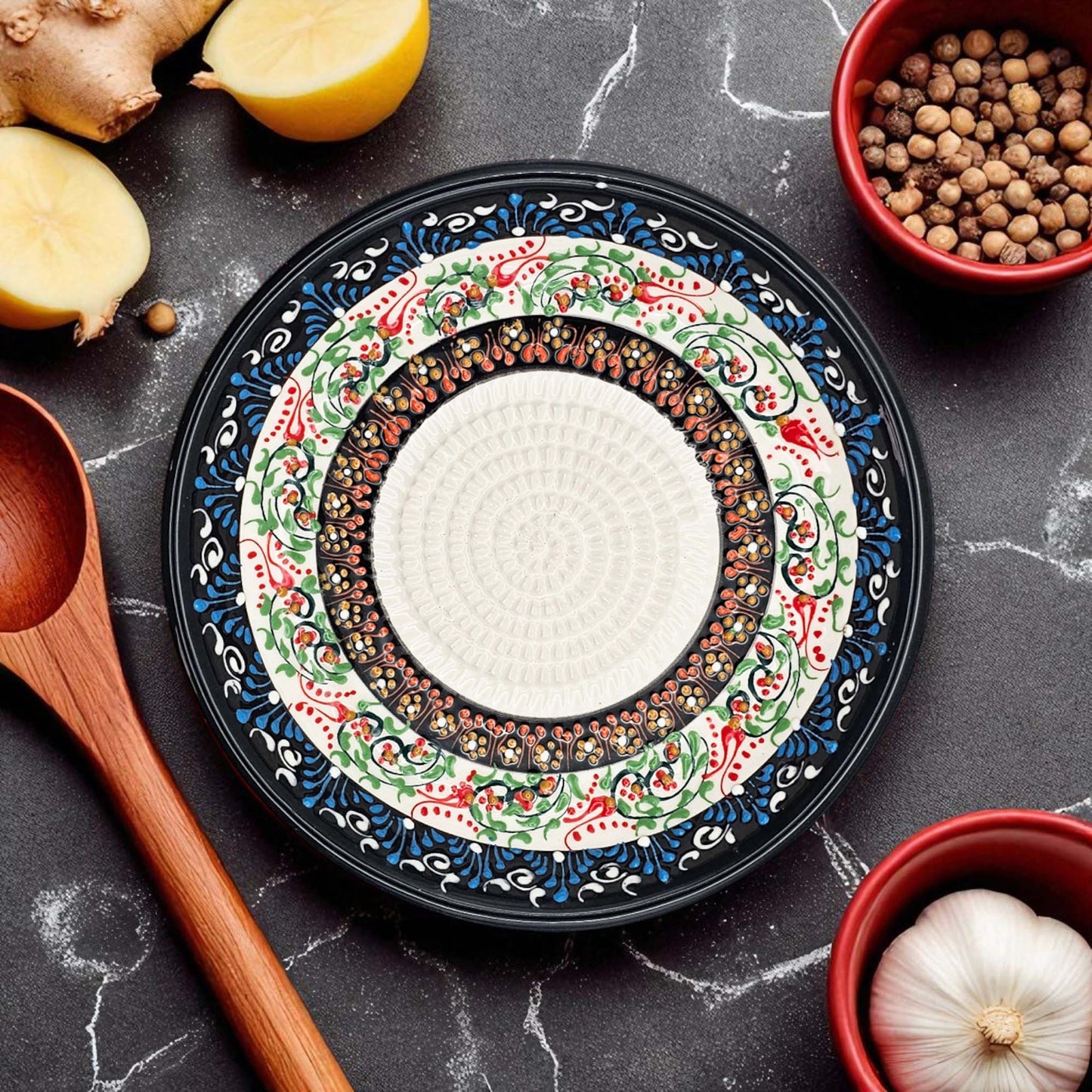 EVANLIFE Garlic Grater Bowl, Whirlpool Bloom Design Grater Plate, 7" Ceramic Garlic Grinder Bowl: With Brush