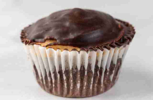 KETODELIA Keto Peanut Butter Cupcakes