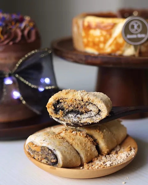JessieKeto Mochi (Sesame and Peanut Paste)