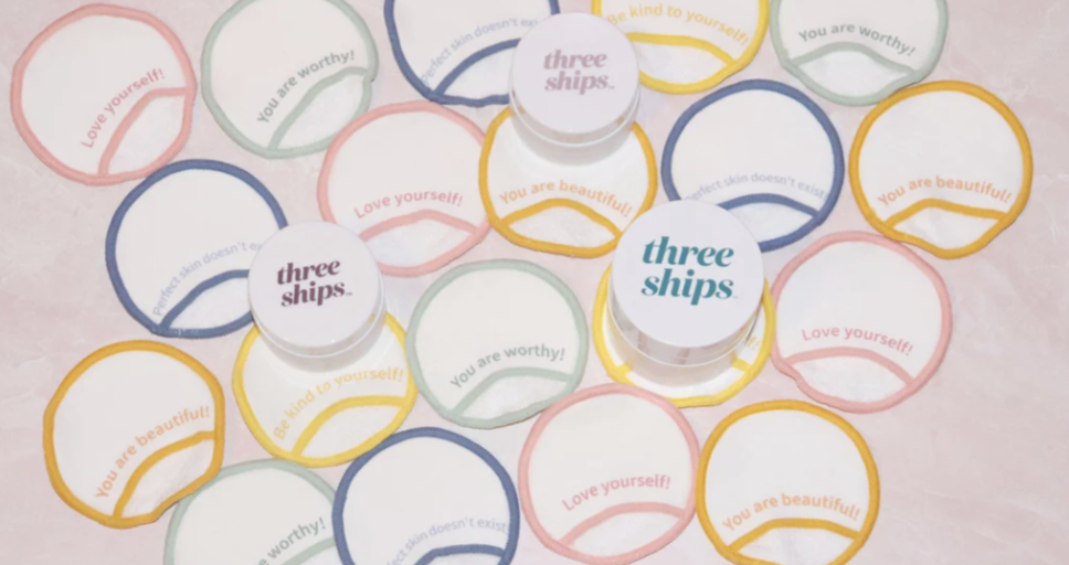 Three Ships Get Clean Reusable Bamboo Cosmetic Rounds
(10 ct)