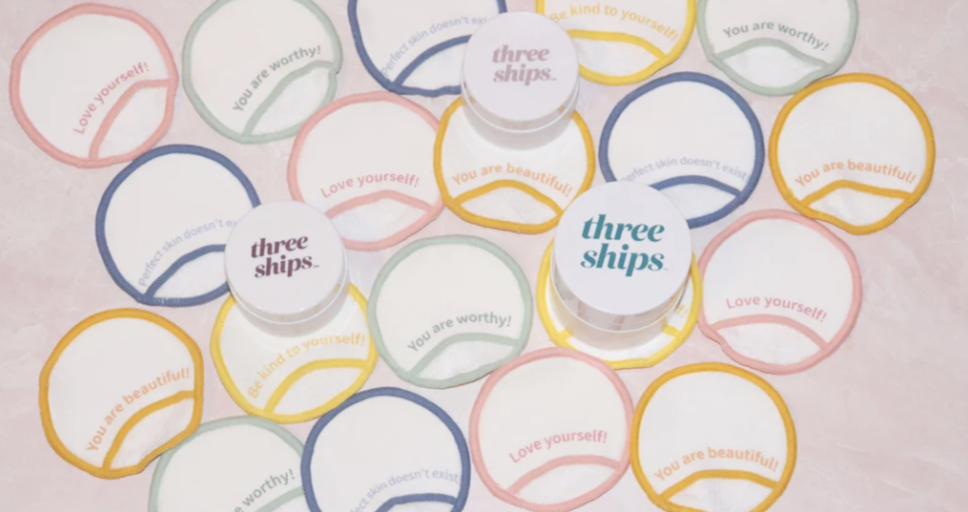 ✅🔥Three Ships Get Clean Reusable Bamboo Cosmetic Rounds
(10 ct)