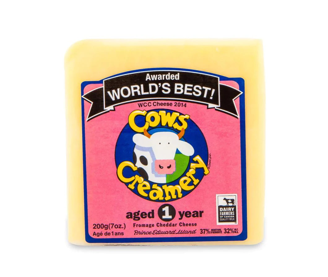 Cows Creamery Cheddar Cheese Aged 1 Year 200g